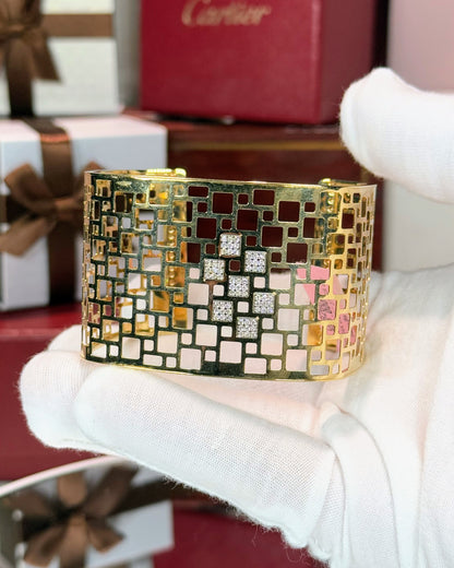14k Yellow Gold Geometric Square Open Bangle