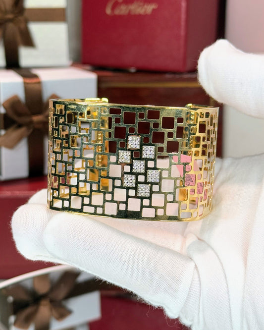 14k Yellow Gold Geometric Square Open Bangle