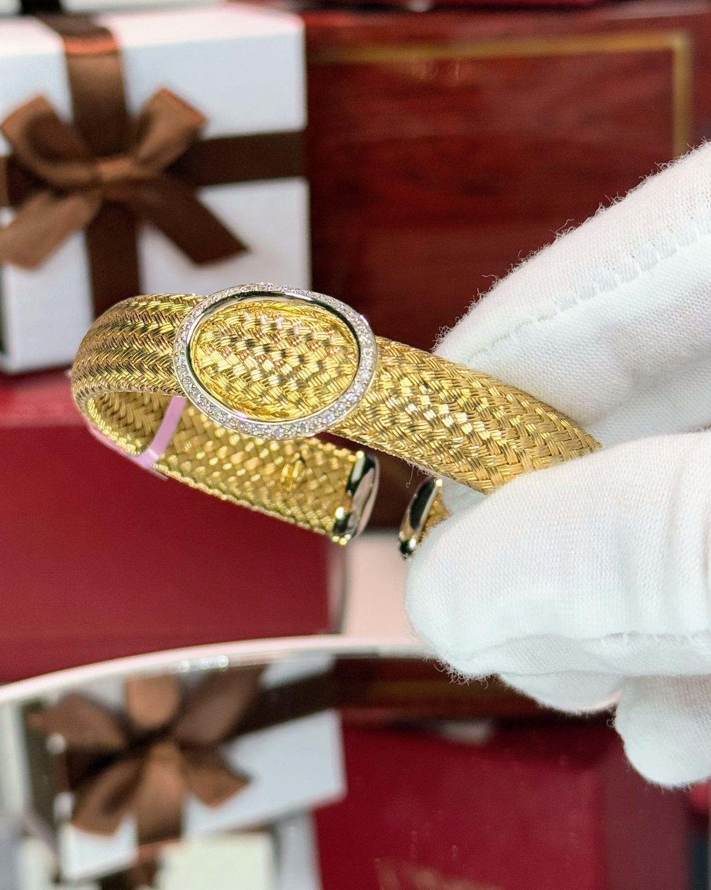 Bamboo Weave Mat Design 14k Yellow Gold Bangle
