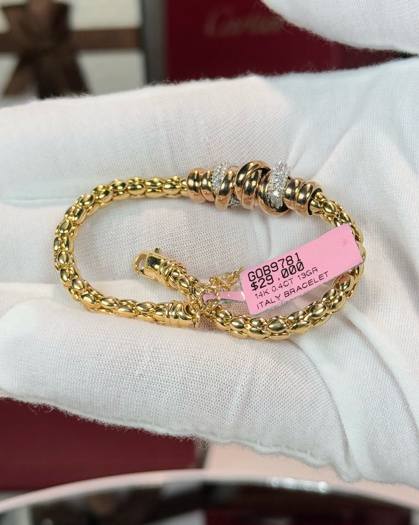 14k Yellow Gold Diamond Braelet