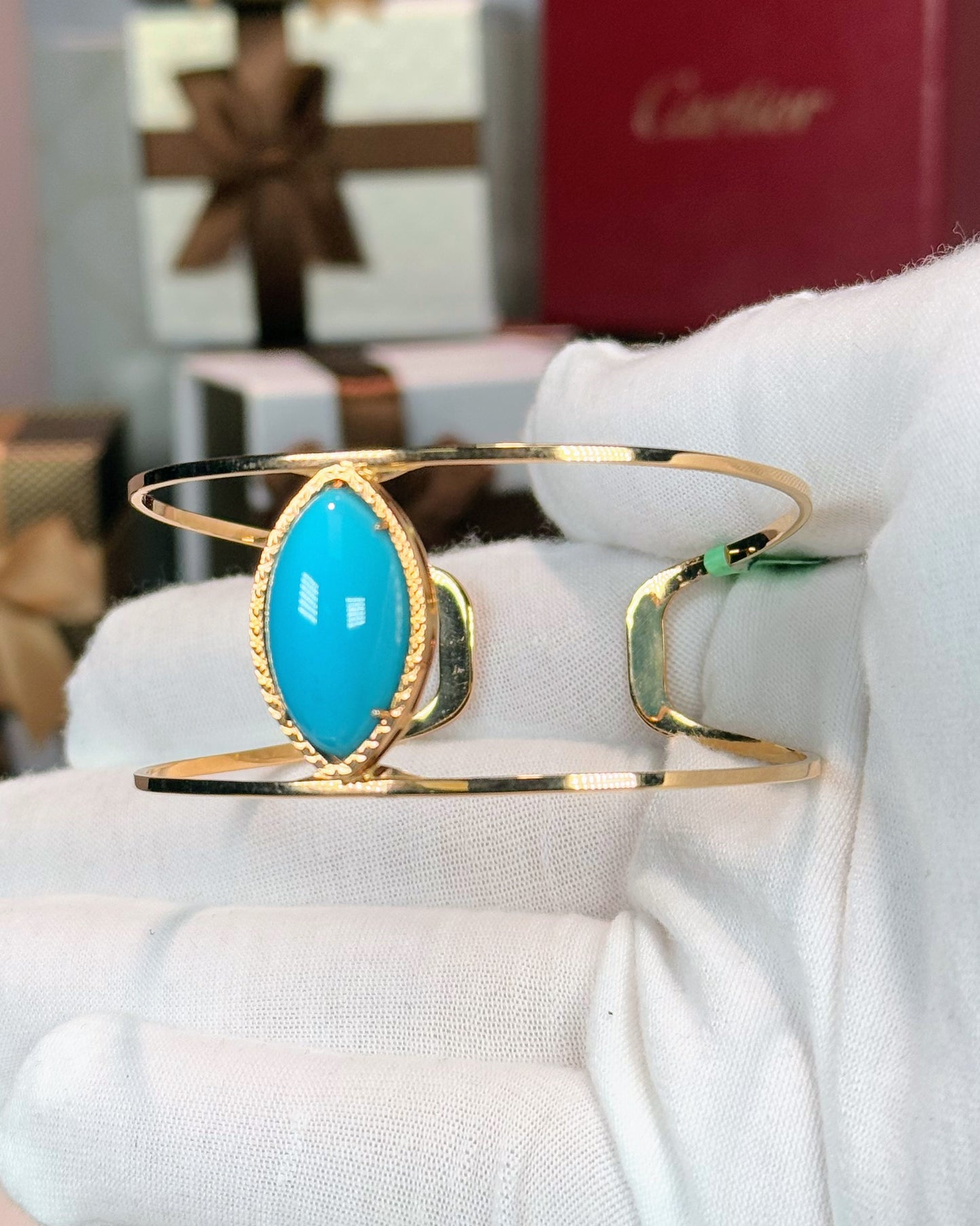 18k Yellow Gold Marquise Turquoise Bangle