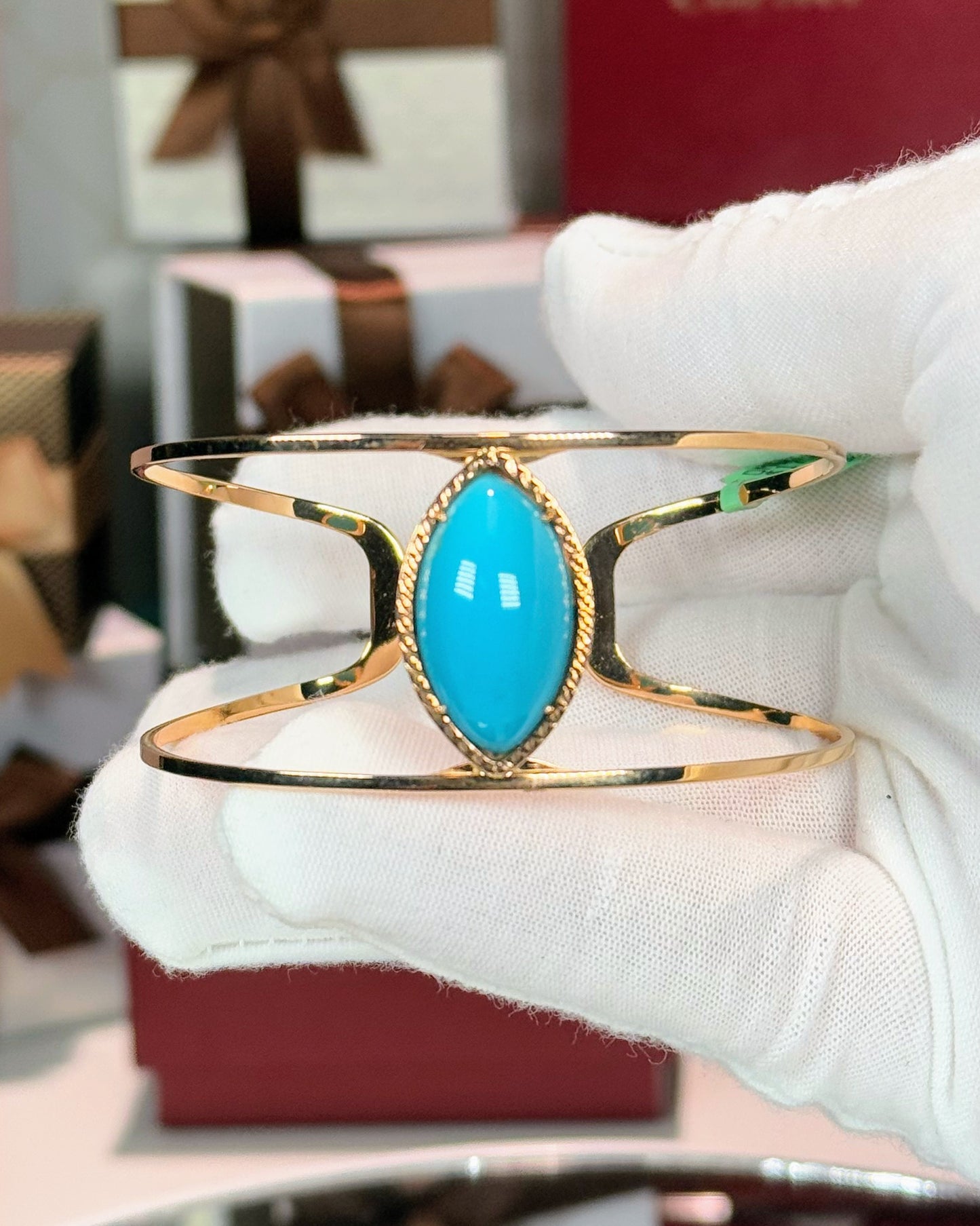 18k Yellow Gold Marquise Turquoise Bangle