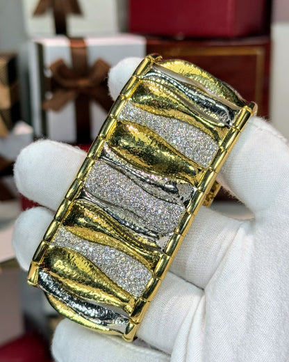 Underwater Aquatic Plant Design 18k Yellow Gold Diamond Bracelet