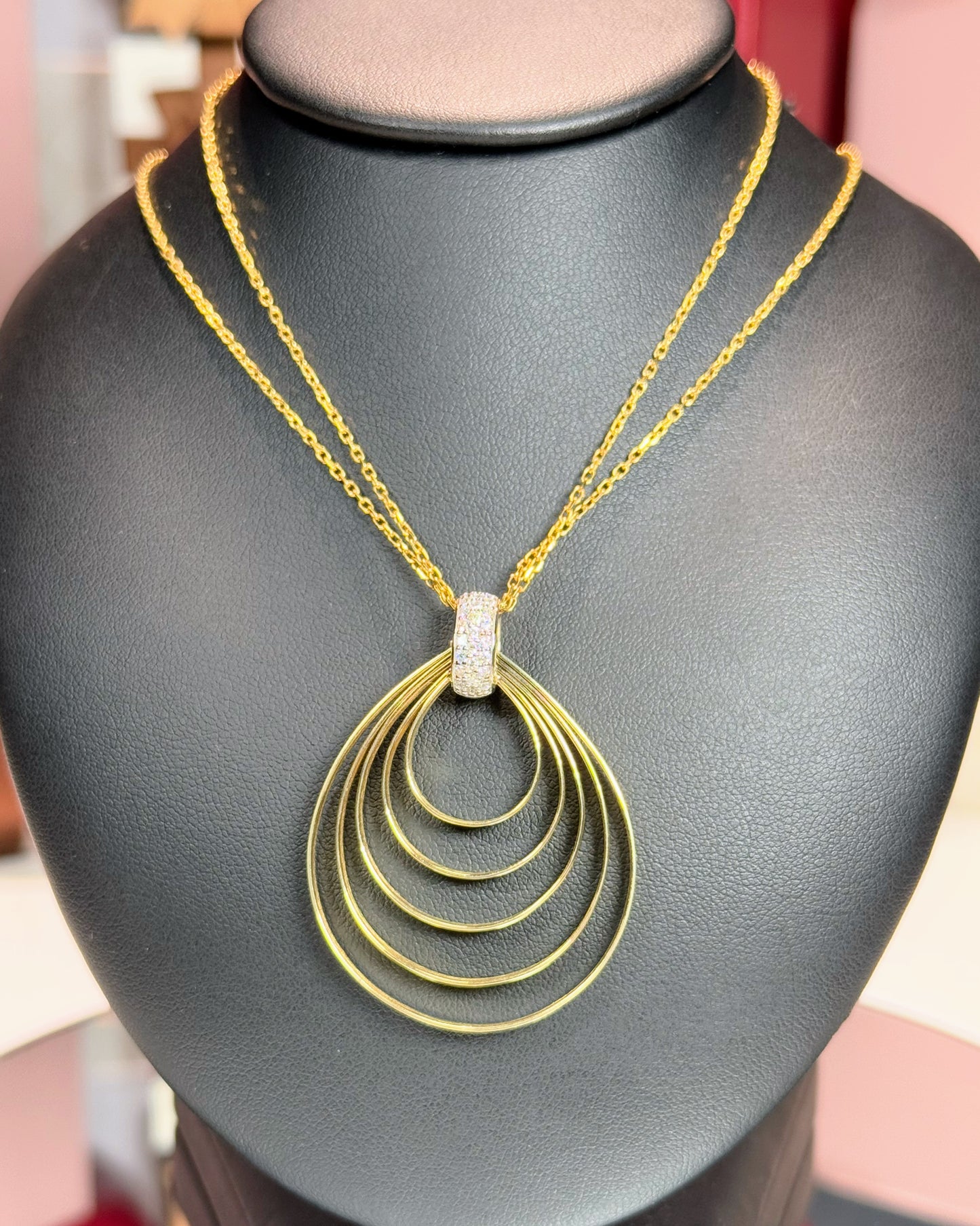 14k Yellow Gold Multi-layered Raindrop Necklace