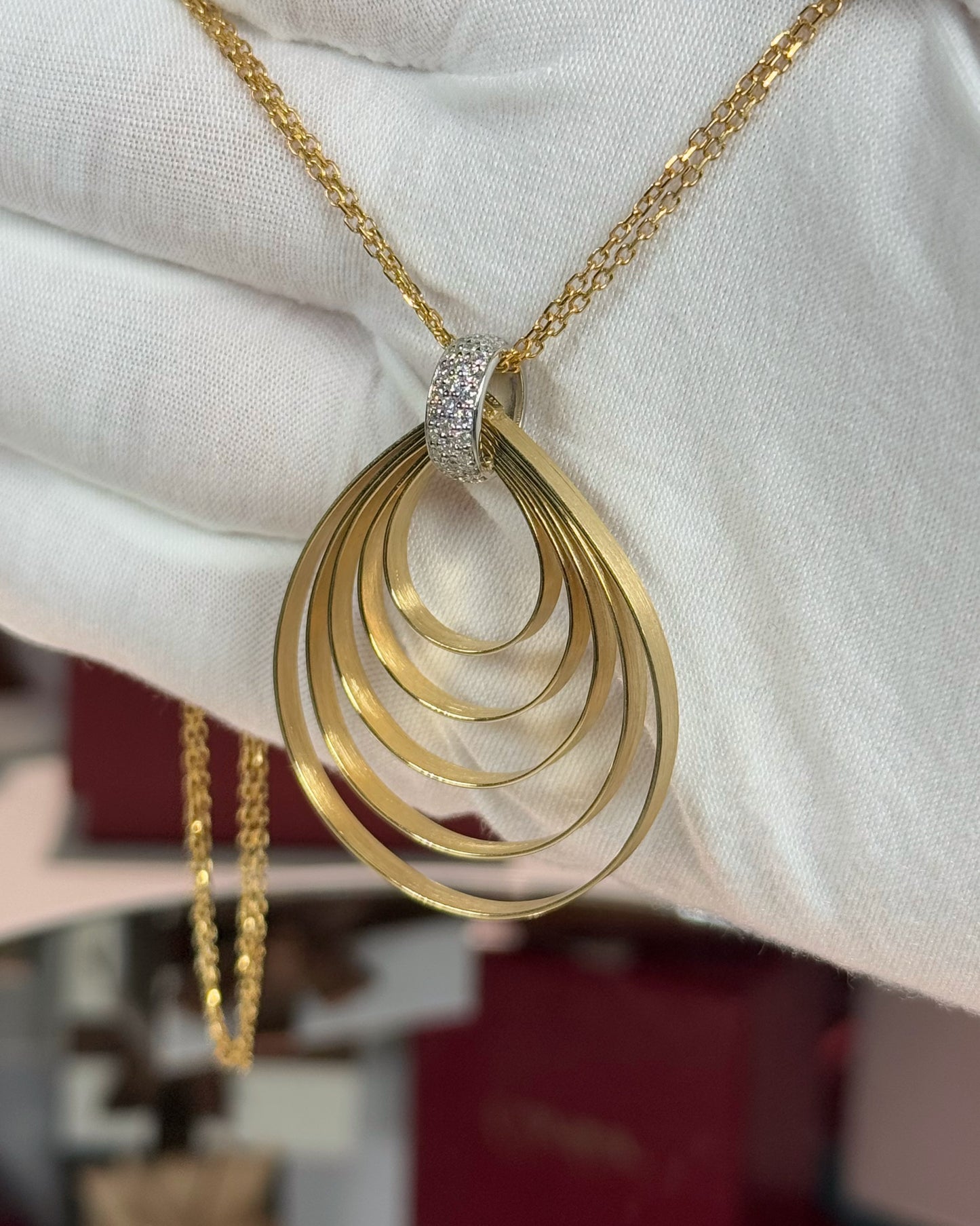 14k Yellow Gold Multi-layered Raindrop Necklace