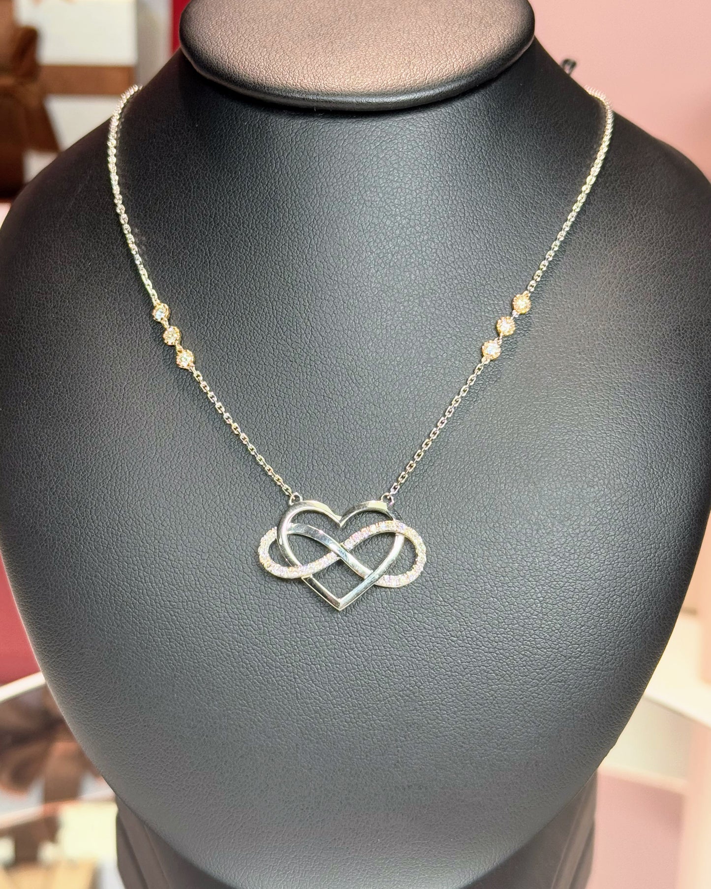 Infinity Heart Diamond Pendant 14k White Gold Necklace