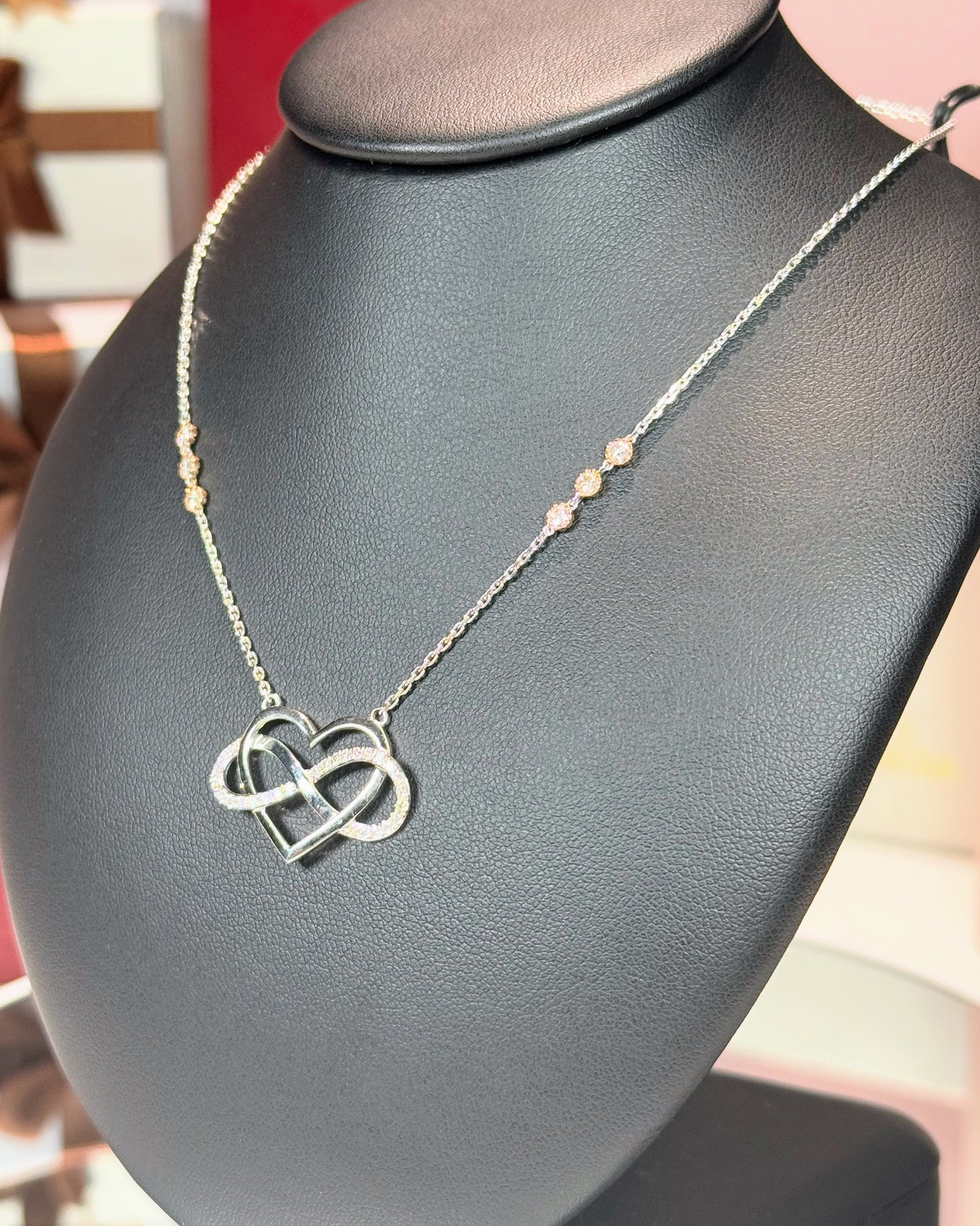 Infinity Heart Diamond Pendant 14k White Gold Necklace