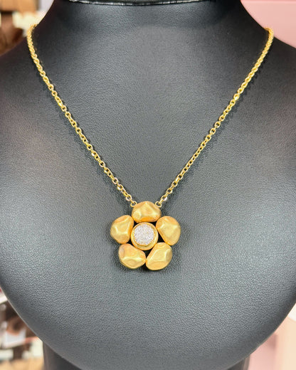 14k Yellow Gold Flower Pendant Opera Necklace