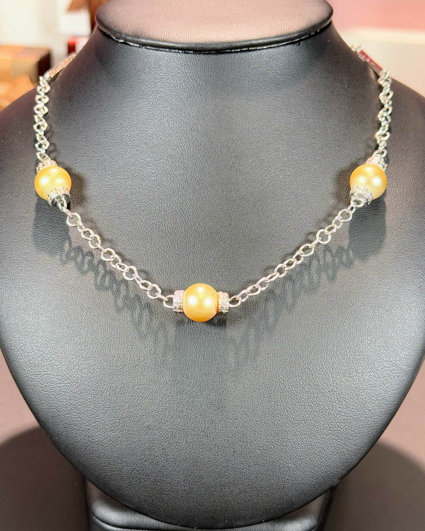 18k White Gold Pearl Opera Necklace