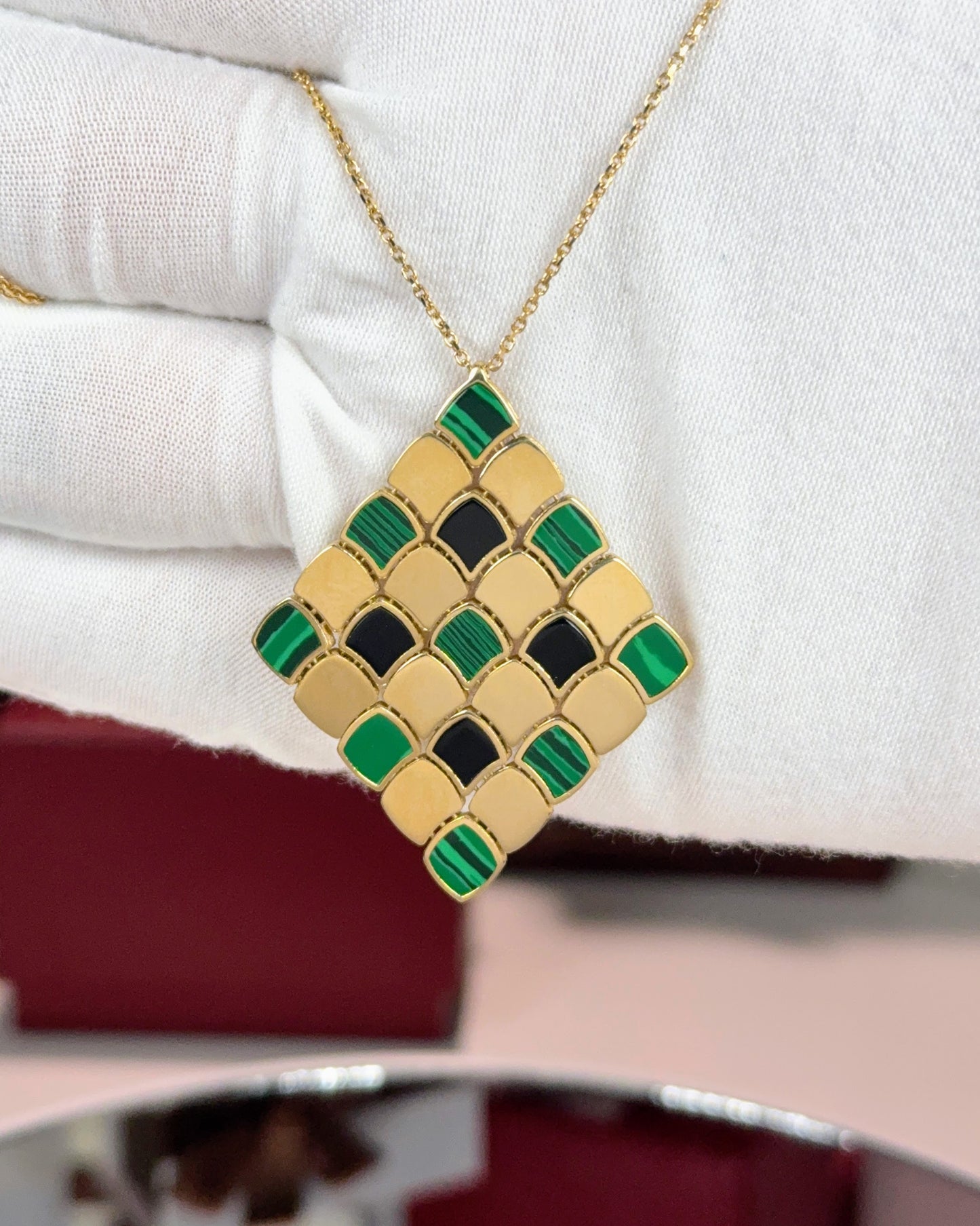 14k Yellow Gold Snake Scale Pendant Necklace