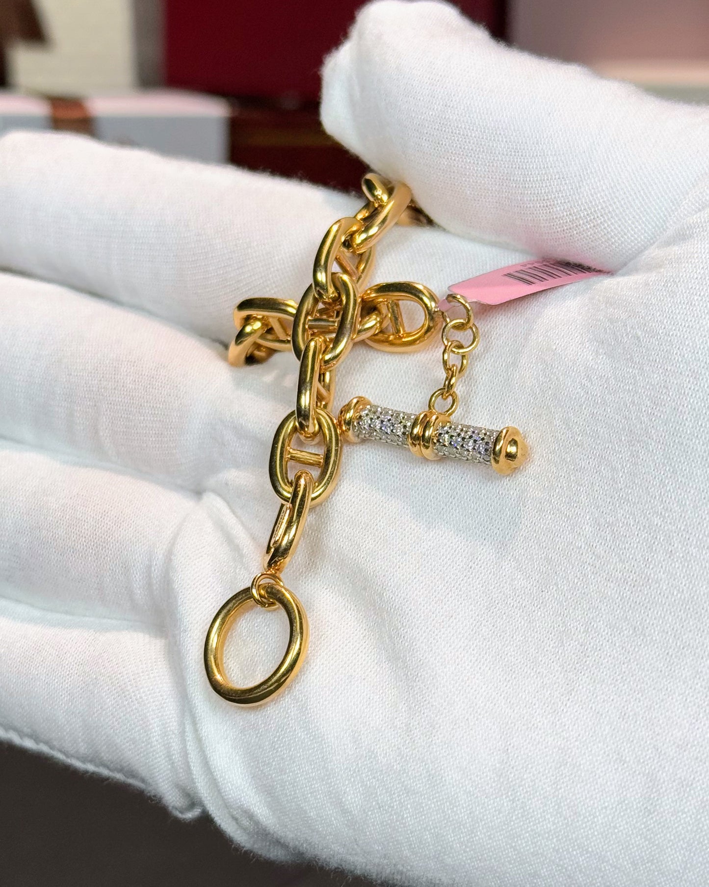 14k Yellow Gold Diamond Scroll Toggle Clasp Bracelet