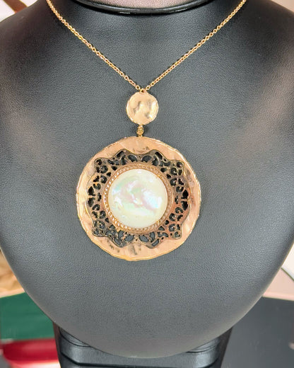 Mother of Pearl Filigree 14k Rose Gold Pendant Necklace