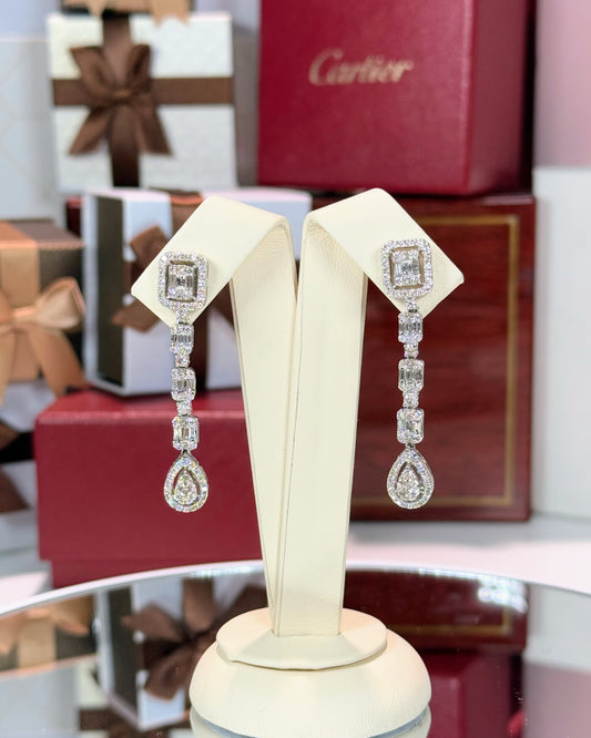 14k White Gold Diamond Earrings