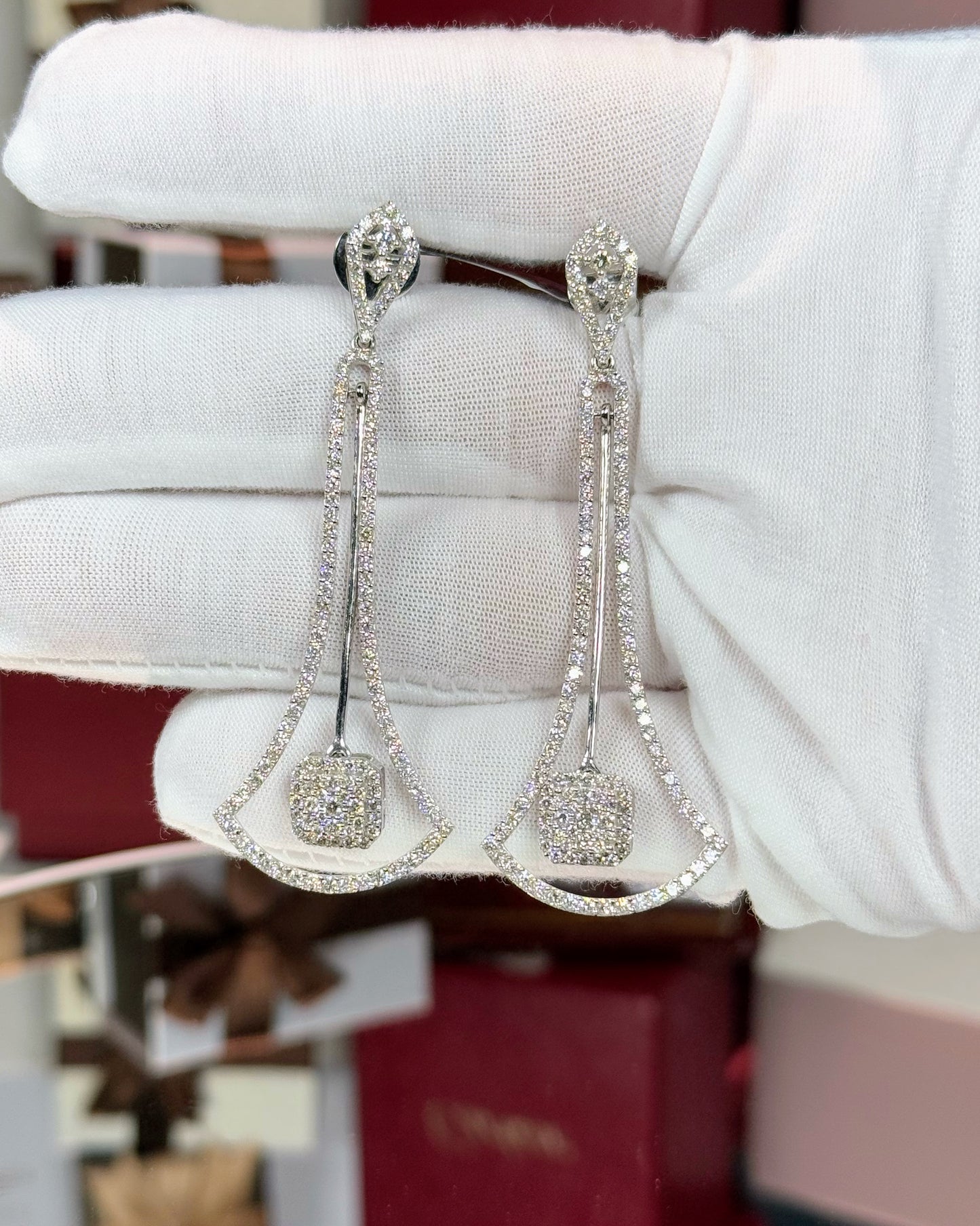 14k White Gold Diamond Drop Earrings