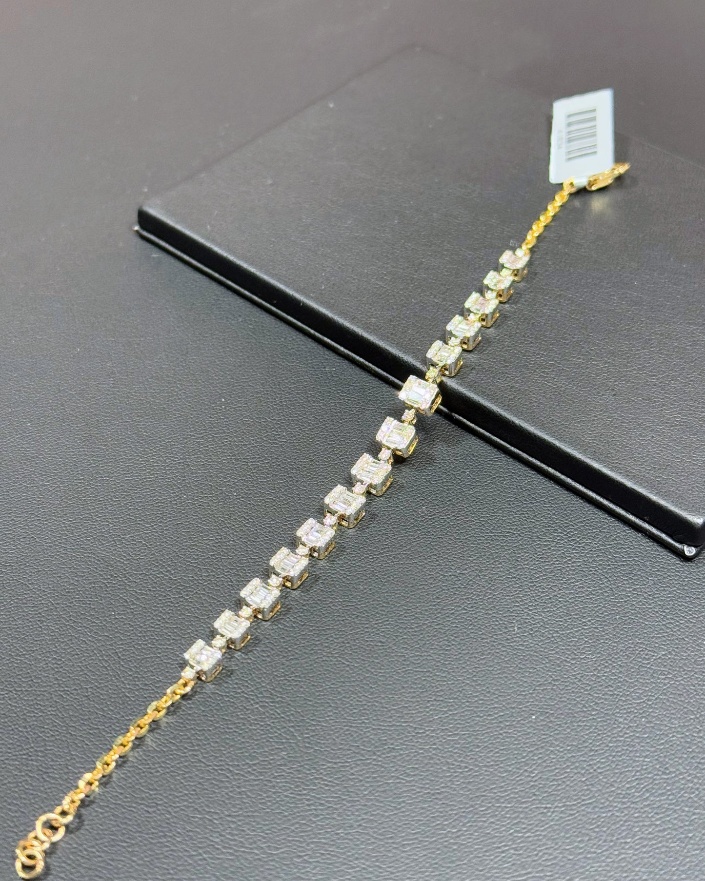 14k Yellow Gold Diamond Bracelet
