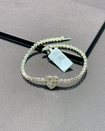 14k White Gold Diamond Heart Bracelet