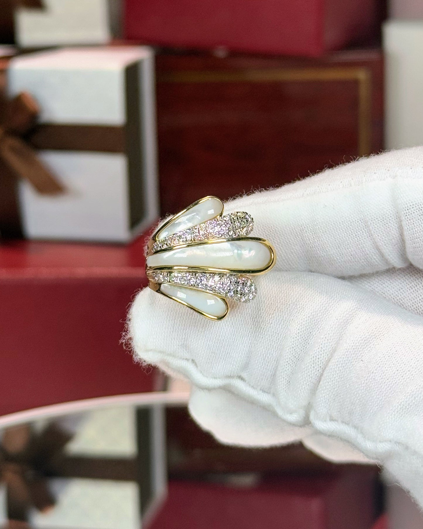 14k Yellow Gold MoP and Diamond Calm Shell Wrap Ring