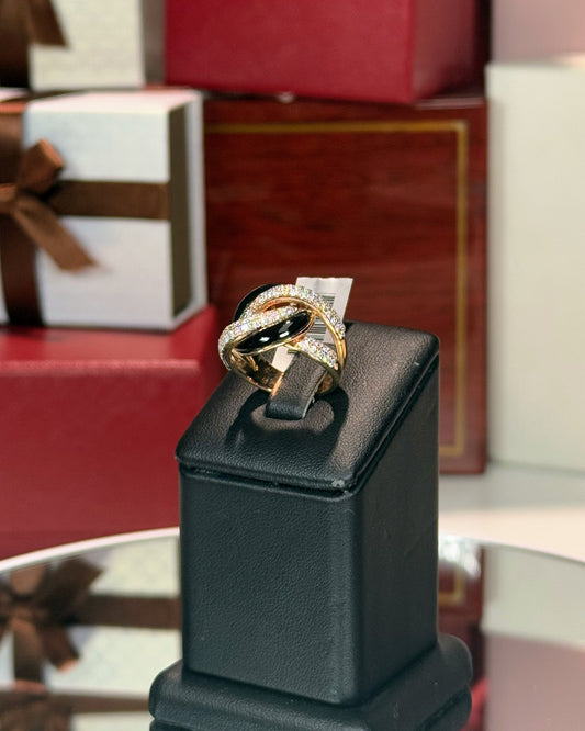 Interlocking Rings Design 14k Rose Gold Diamond Ring