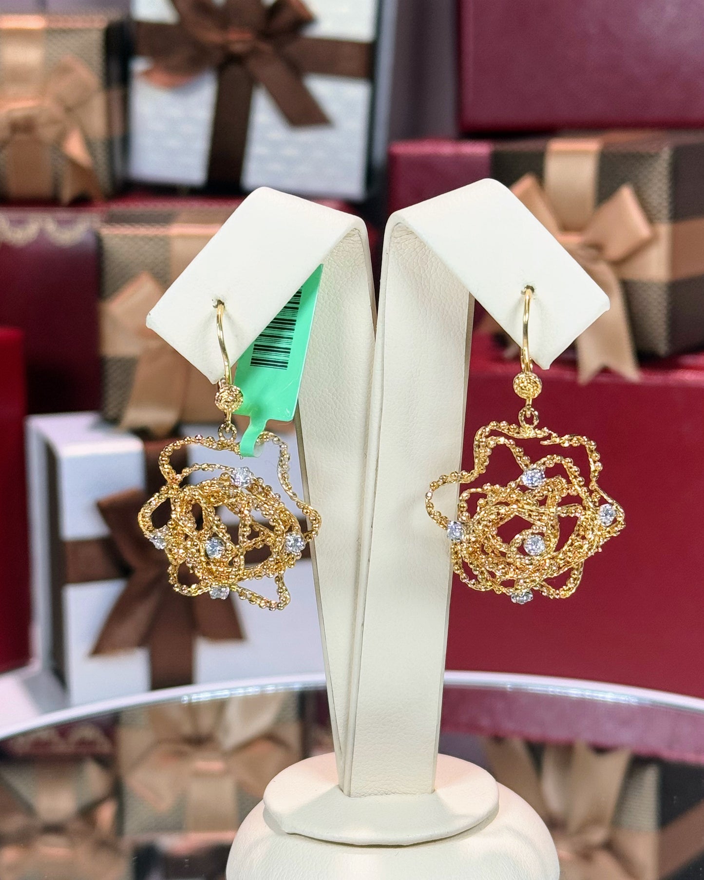 18k Yellow Gold Flower Earrings