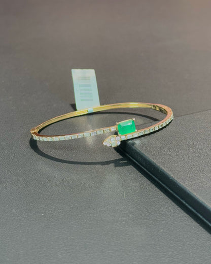 Emerald and Diamond Serpent Warp Bangle