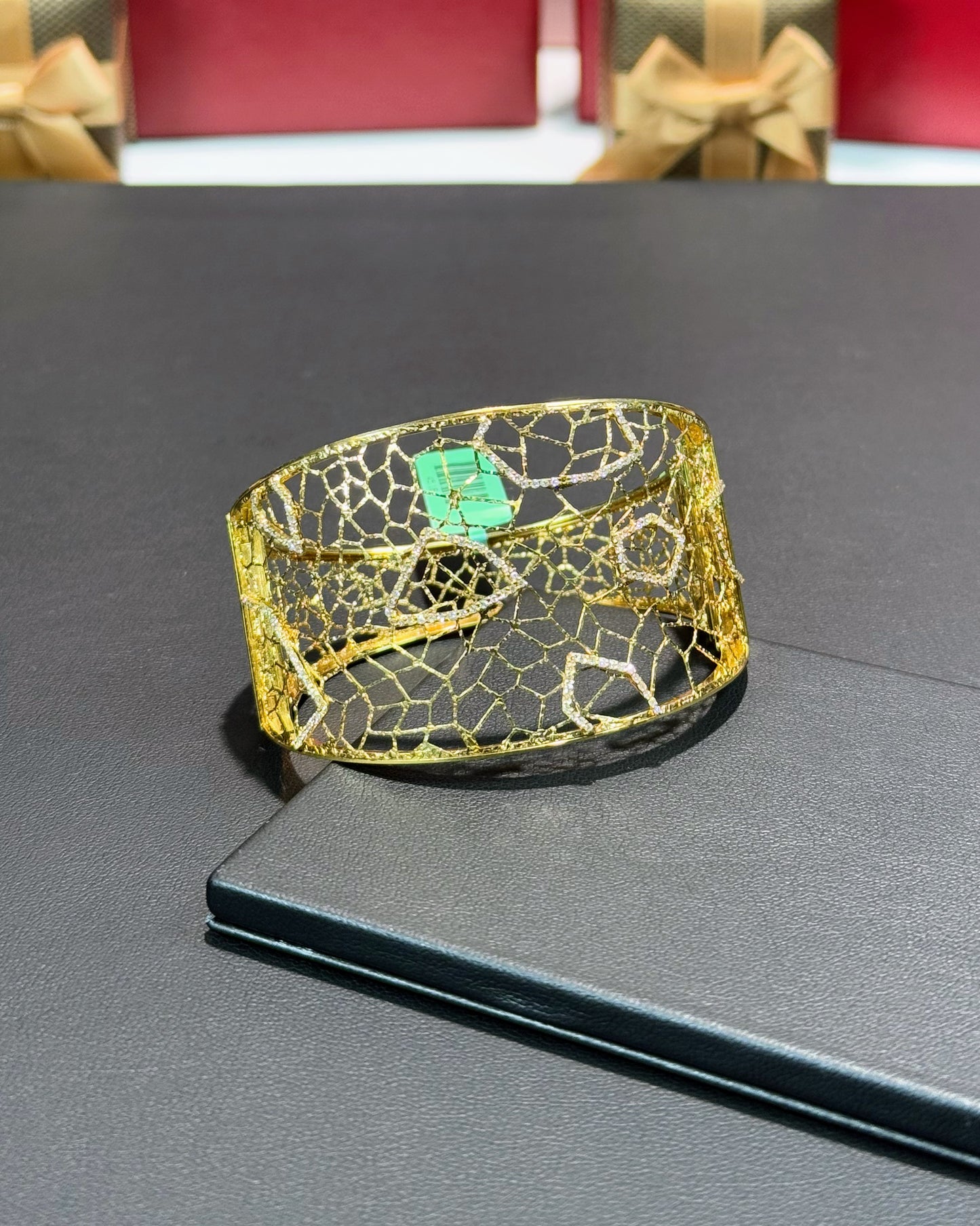18k Yellow Gold Diamond Waistband