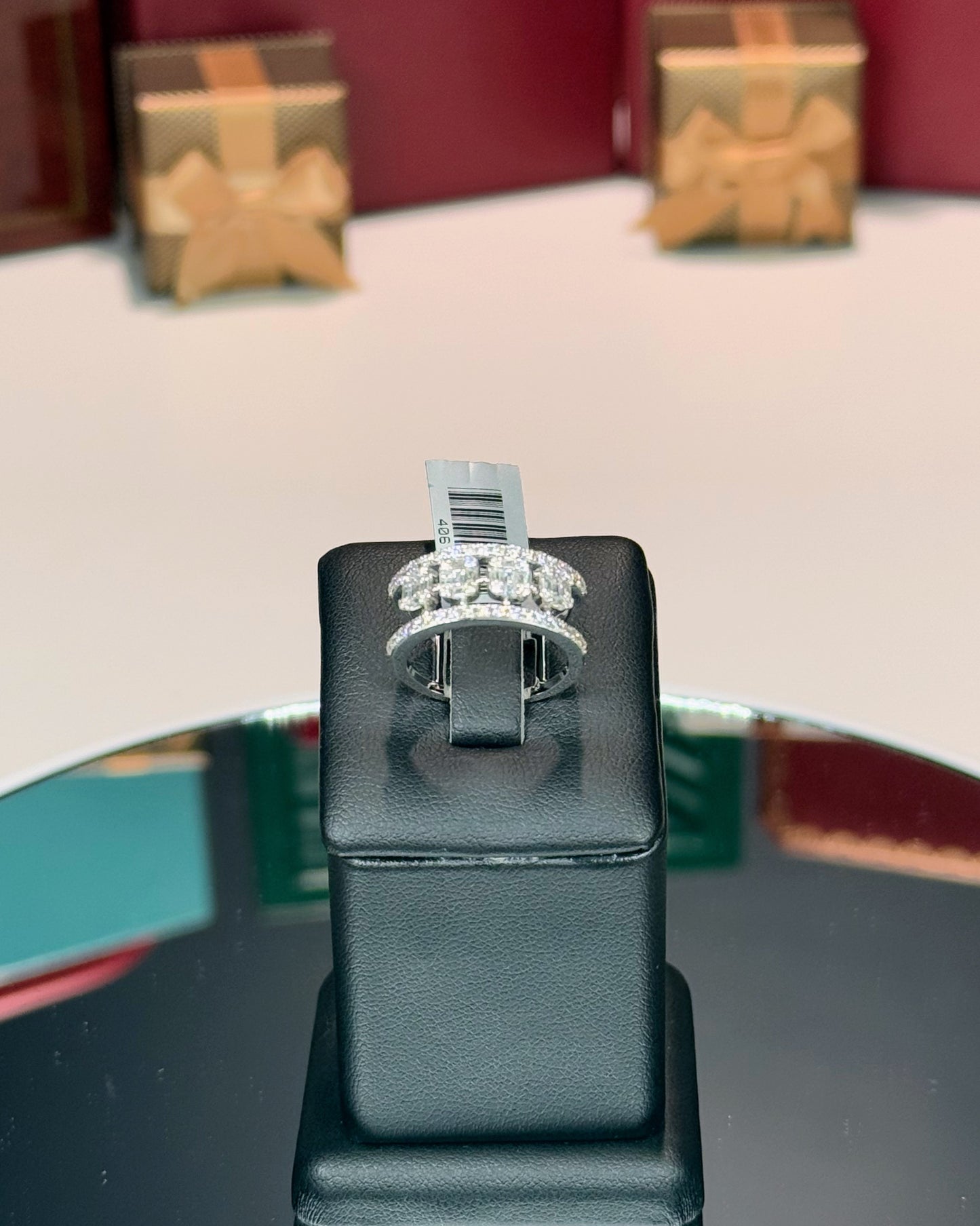 14k White Gold Diamond Ring