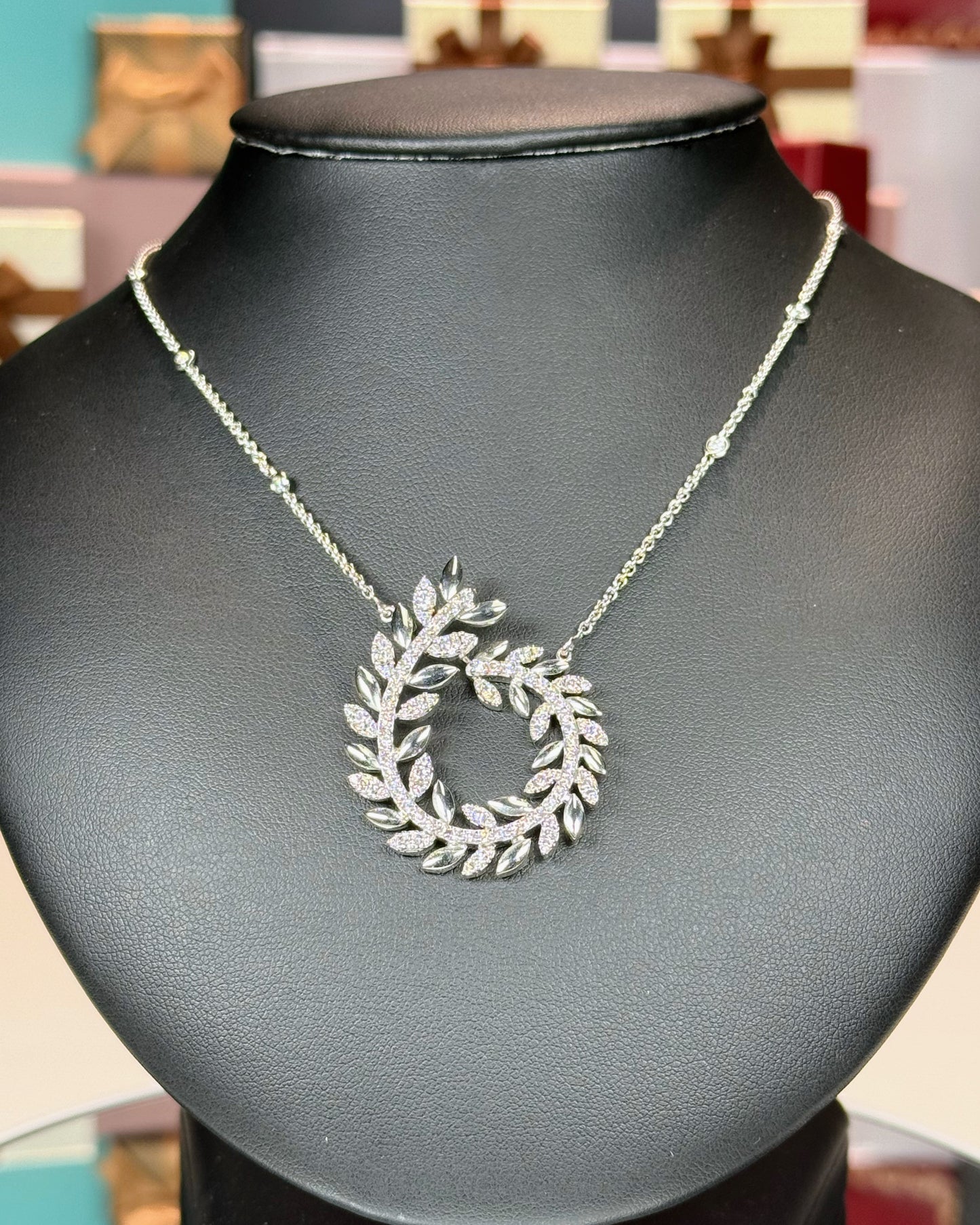 14k White Gold Laurel Wreath Design Diamond Pendant Necklace