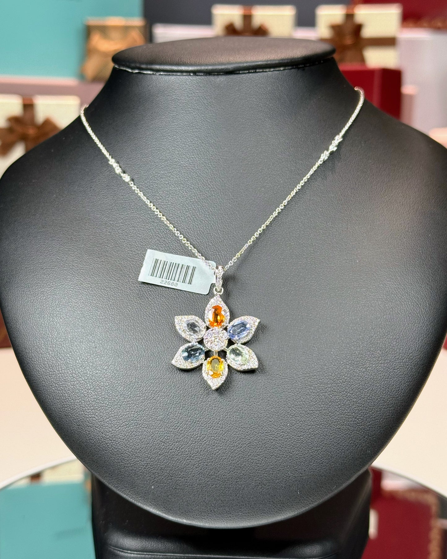 14k Whiet Gold Color Sapphire Flower Pendant Necklace