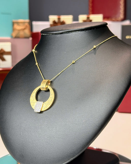 14k Yellow Gold Honeycomb Textured Diamond Pendant Necklace