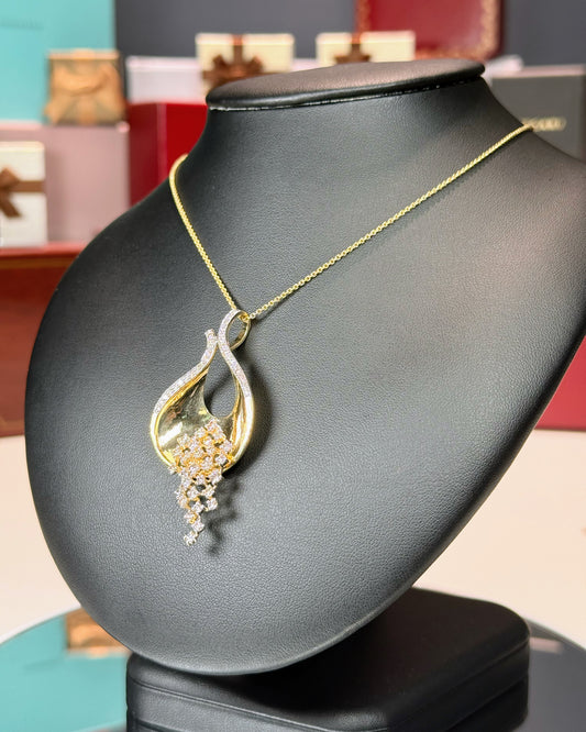 14k Yellow Gold Pendant Necklace