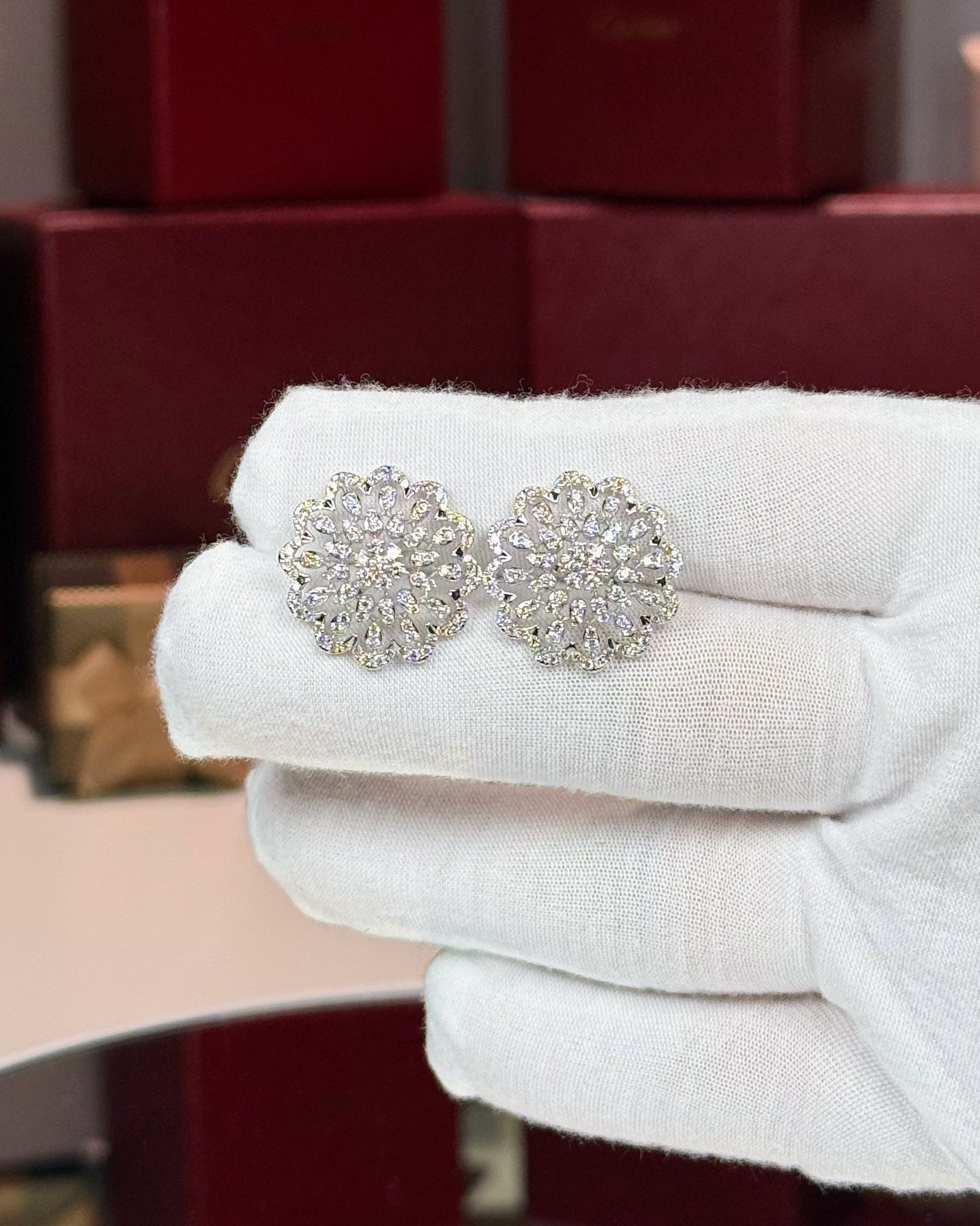 14k White Gold Diamond Cluster Earrings