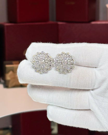 14k White Gold Diamond Cluster Earrings