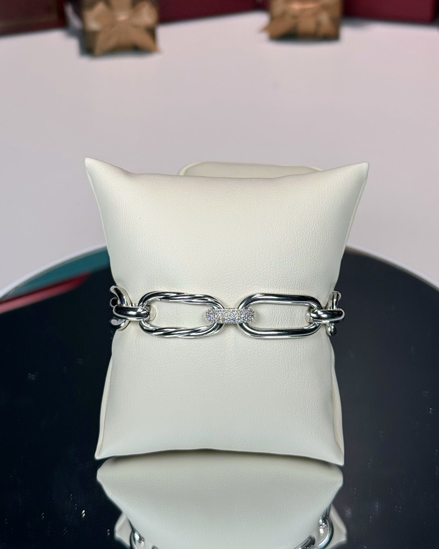 14k White Gold Diamond Chain Bracelet