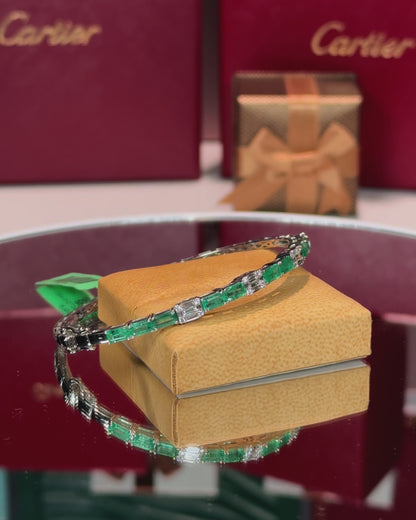 18k White Gold Emerald and Diamond Bangle