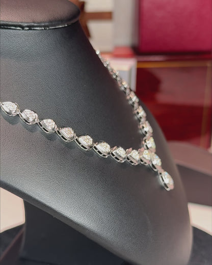 14k White Gold Raindrops Diamond Necklace