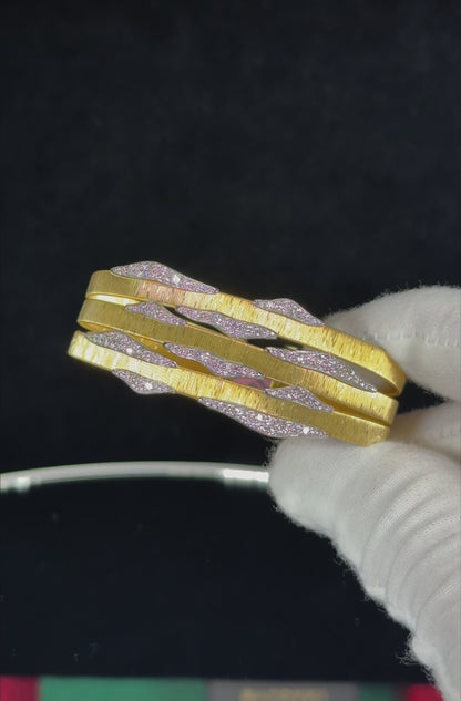 Breaking Waves 14k Yellow Gold Diamond Bracelet