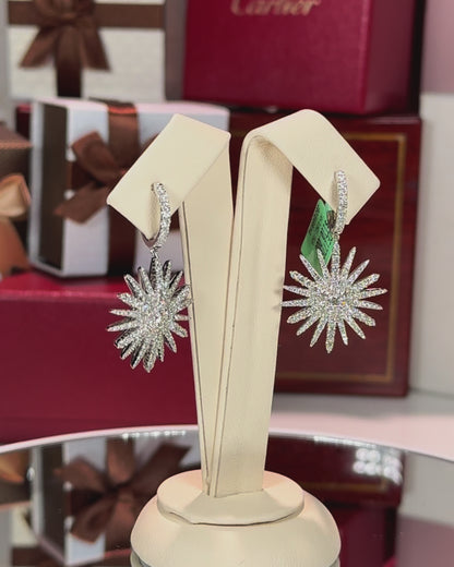 18k White Gold Star Diamond Earrings