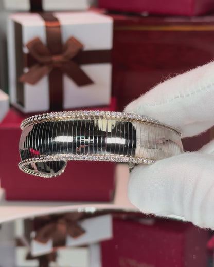 18k White Gold Diamond Cuff Bangle