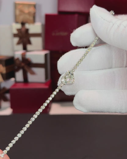 14k White Gold Diamond Heart Bracelet