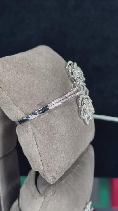 Double Flower 14k White Gold Diamond Bracelet