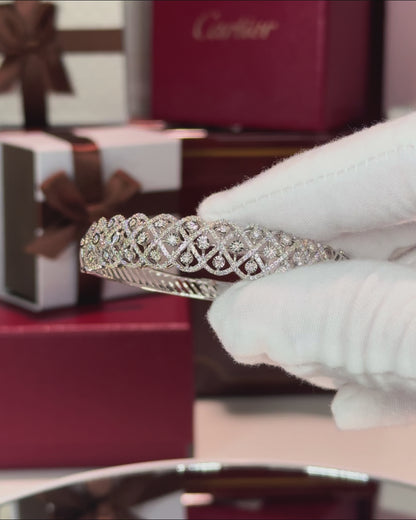 14k White Gold Diamond Bangle Bracelet