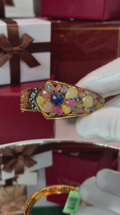 18k Yellow Gold Assorted Color Stone Bangle